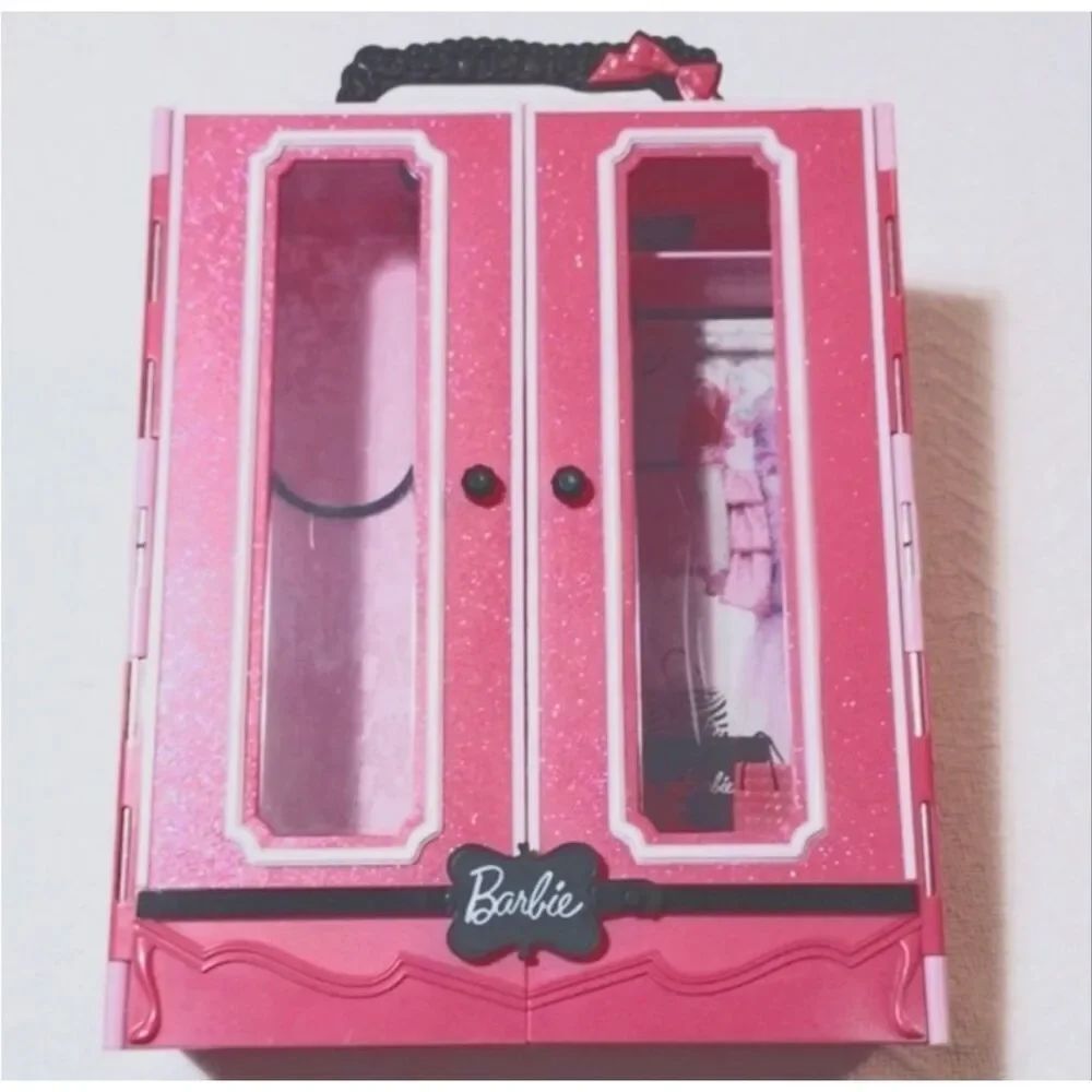Barbie Closet Carrying Case Clothing Shoes Accessories Pink Wardrobe Fashion